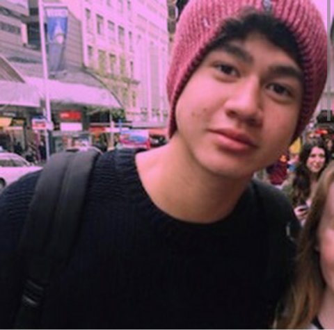 E_KellySG's tweet photo. #ARIAS5SOS #5SOSSG #5sos https://t.co/AJZSFdUN4S