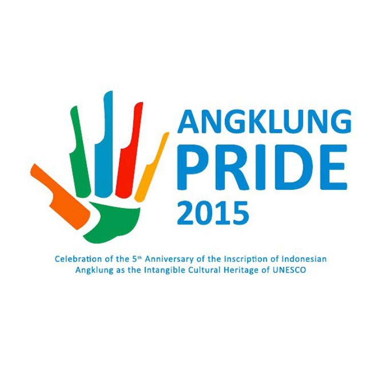 angklungudjo's tweet photo. Tong hilap, bulan ieu aya #AngklungPride5 https://t.co/d5BKRgQarE