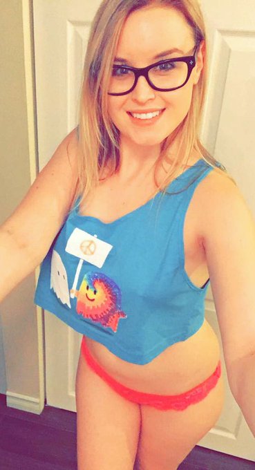 On MFC now! :) https://t.co/YTeljKbmk2 https://t.co/OlOhyQIFIl<a href="/tag/mfc"class="tags"><span>#mfc</span></a>