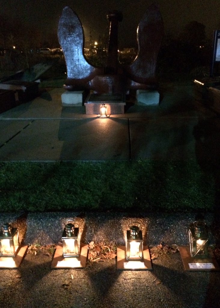 sarah4283's tweet photo. Edmund Fitzgerald anchor aglow at Dossin Great Lakes Museum @DHSDetroit #Fitz40 https://t.co/AgAJ3ZIO2A