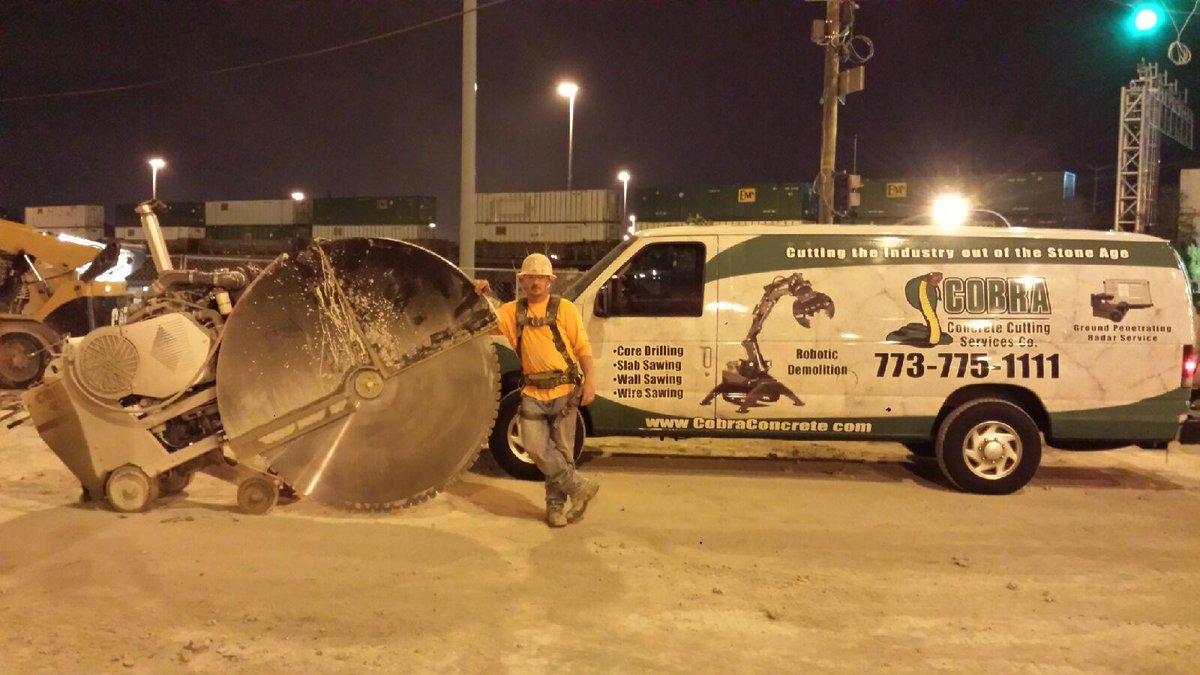 FoleyDand3's tweet photo. @BennettBuild no but  I mustache ask you to keep the snake on the mind! https://t.co/iJUZr45oB5