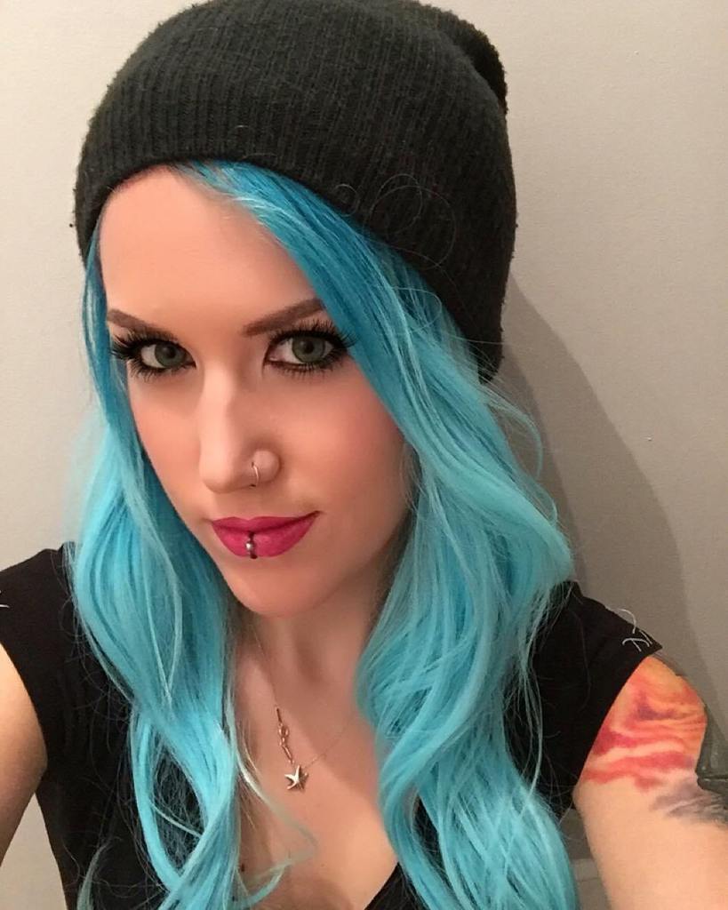Alissa White-Gluz on Twitter: "Off we go! #toureternal continues! If