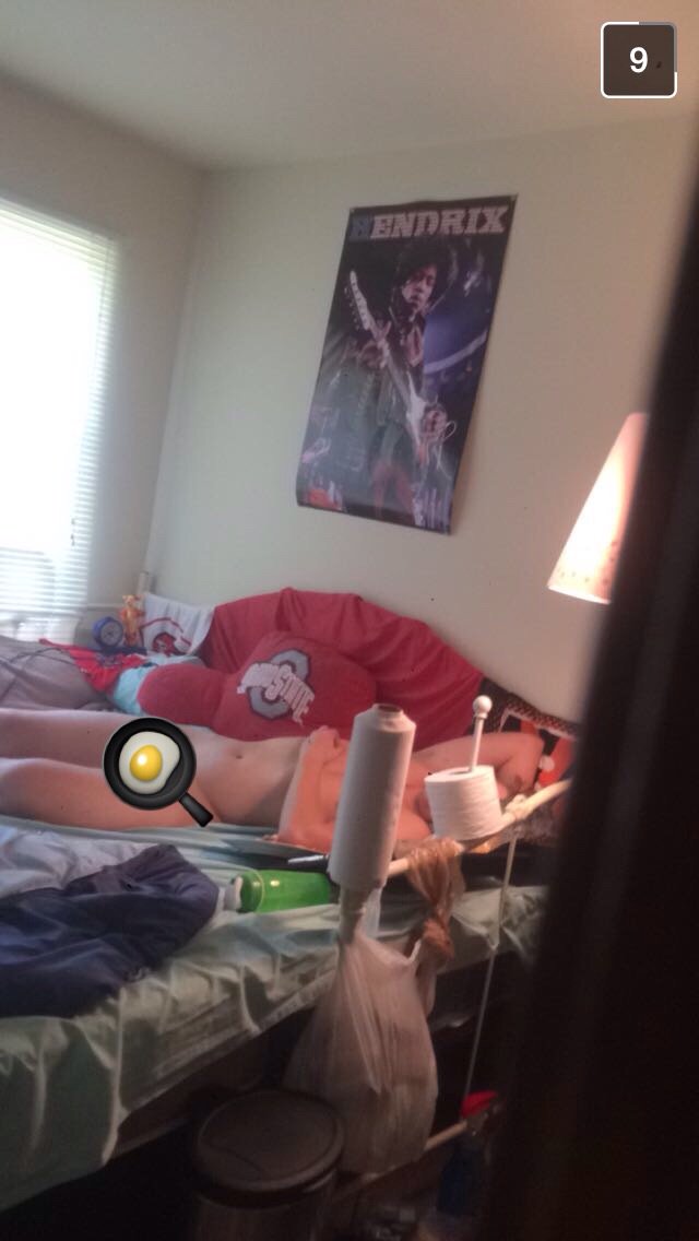 badluckbacon's tweet photo. anyone want some eggs and Bacon?! https://t.co/CsoeIR7ITm