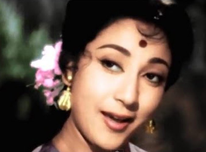 We wish the most beautiful & talented Mala Sinha a very happy birthday. 11-Nov-1936, Kolkata (West Bengal) 