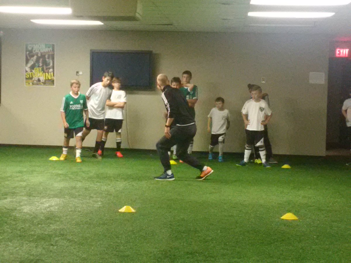 colin_lindgren's tweet photo. Everyone can run, but can they run properly?#SportScience @foothillssoccer @teveyy11 @04prospects #FASSST!! #Lookout https://t.co/UyFYWV0rfl