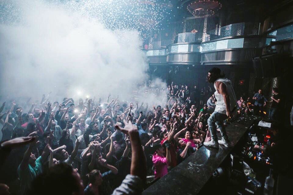DVBBS's tweet photo. fuck up every single stage 🔥🔥🔥🔥🔥🔥🔥🔥🔥🔥🔥 https://t.co/IuRgNfBzzm