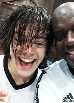 harry archived tweet media