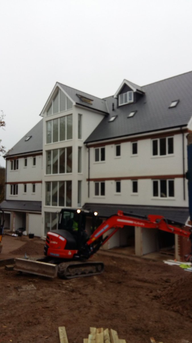 BenjiSymes's tweet photo. Tilekiln Lane, Fairlight, East Sussex
Another slating job completed by the team at Symes Roofing Ltd. 
#Veryhappy https://t.co/6dPu8l6FW4
