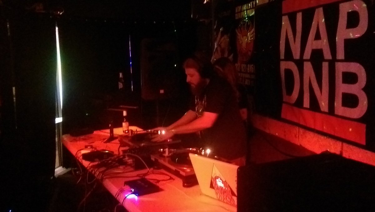 dustyfingertips's tweet image. #RandomMovement @NAPDNB