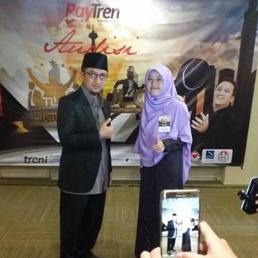 AyLeaderTRENI's tweet photo. Alhamdulillah, bisa silaturahim dengan ust YM di hotel Siti kemarin :) https://t.co/NIY7o1xtBx