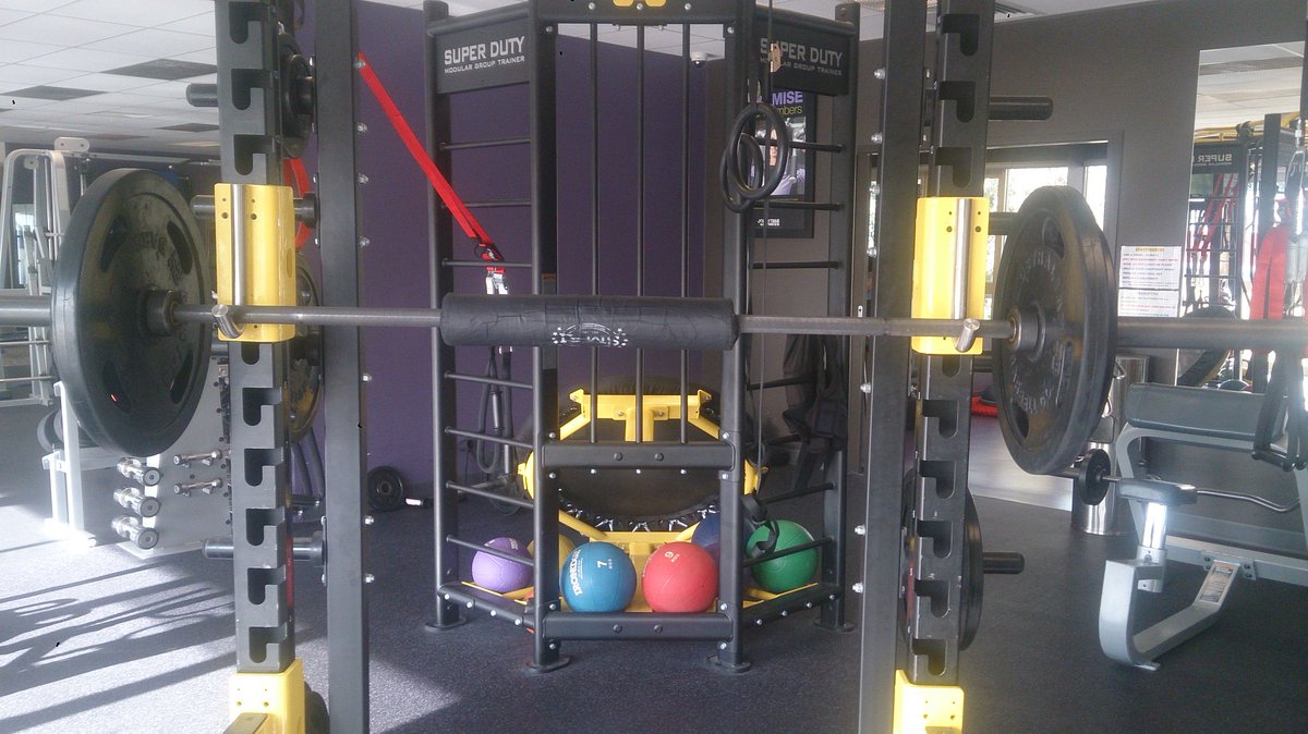 youngdadold's tweet photo. Nice warm up to leg day am I strange to like leg day?....😜 https://t.co/09K9kib8TX