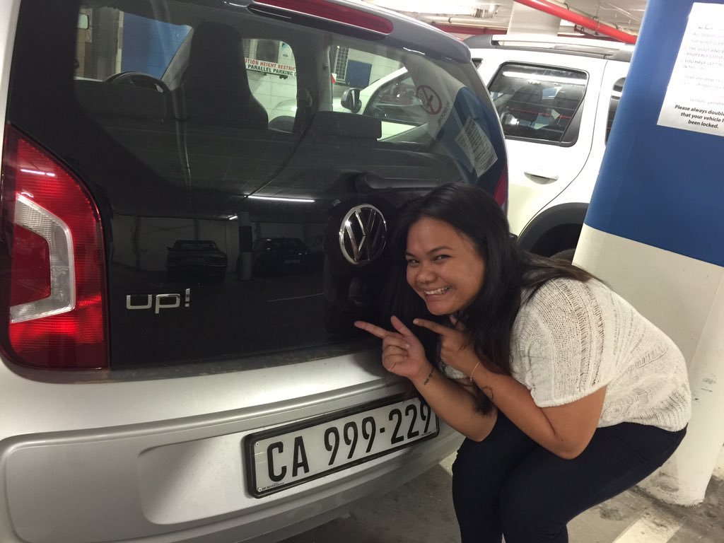 johvit01's tweet photo. Taking selfies with someone else's car #styleup! https://t.co/9xzsw6ia3r