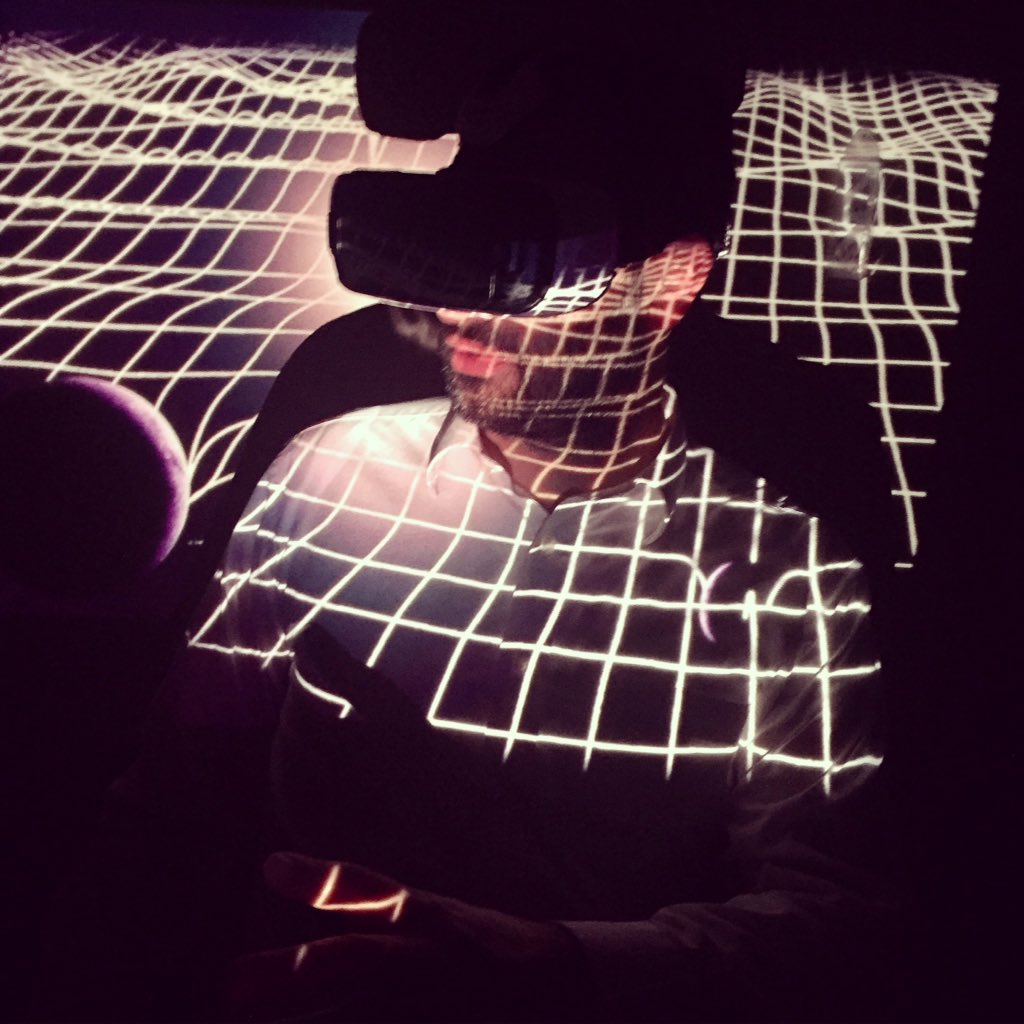 VRARschool's tweet photo. Teaching science in VR #VRARschool #VRTechTalk #virtualreality #AugmentedReality #edtech #EducationalTechnology https://t.co/AalyV6PdrH