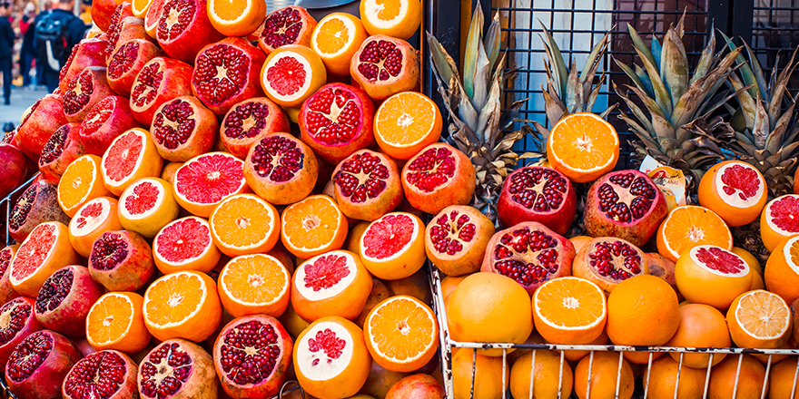 GoTurkiye's tweet photo. It's pomegranate season in Turkey! Just a month or so to taste the thousands of flavor bursts in this superfruit! https://t.co/TWRx6h5SZK