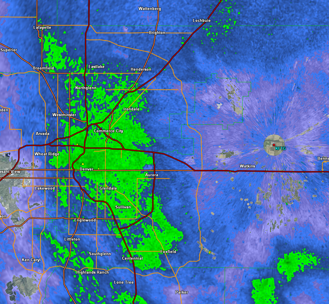JimCantore's tweet photo. Heaviest snow over #Denver metro now moving onto the east side. https://t.co/aJQcyoKRok
