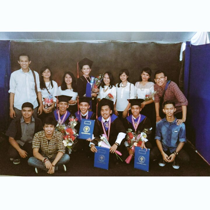 KMBD_IPB's tweet photo. Happy Graduation abang kakak KMBD  😍 @tweetdiplomaipb https://t.co/9GK36DnHXU