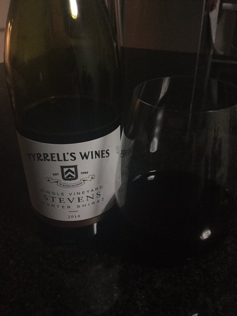 snowmanbrad's tweet photo. New vintage Stevens 14 single vineyard great example of modern Hunter a @jacintastravels @MattTanner7 https://t.co/zCGACp7rkE
