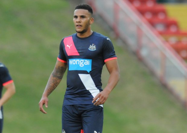 Happy 22nd birthday to defender Jamaal Lascelles (   