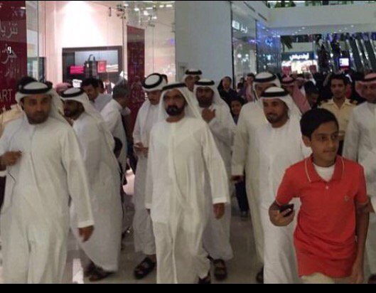 أكثر ما أسعدني بالرياض بالأمس جولتي في أسواقها ولقائي بأهلها وحديثي مع أبنائها. بلدة طيبة، وشعب مرحاب، وملك متواضع