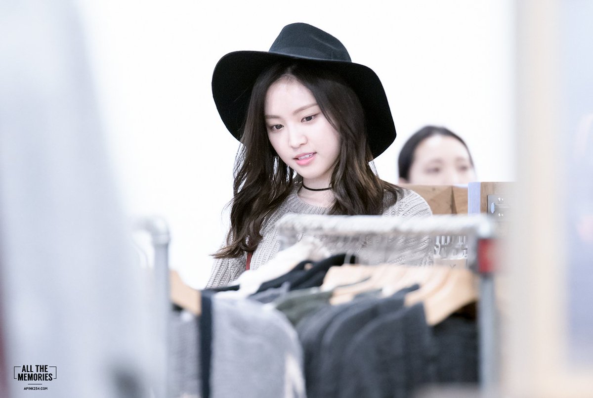 AllForNaeun's tweet photo. 151031 #Naeun (@Apinksne) @ 'American Eagle' Event By AllTheMemories (3) #나은 #손나은 #Apink 

DO NOT EDIT OR CROP! https://t.co/btpPk33T6S