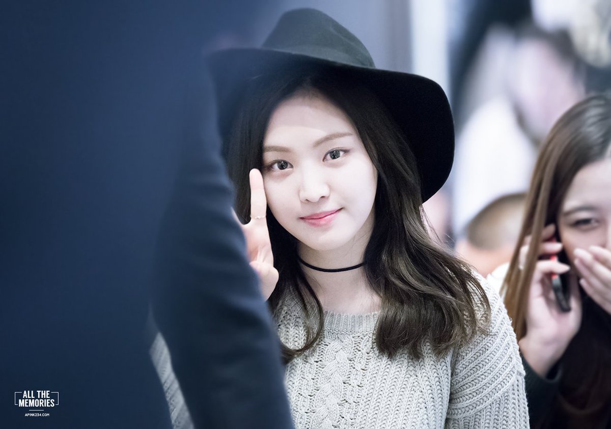 AllForNaeun's tweet photo. 151031 #Naeun (@Apinksne) @ 'American Eagle' Event By AllTheMemories (2) #나은 #손나은 #Apink 

DO NOT EDIT OR CROP! https://t.co/EKvyHWEBWi