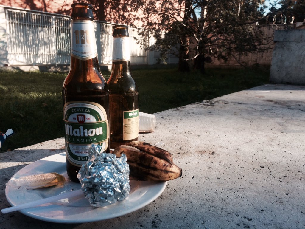 madtrashmadrid's tweet photo. Potasio por las mañanas https://t.co/ReNQHWcb01