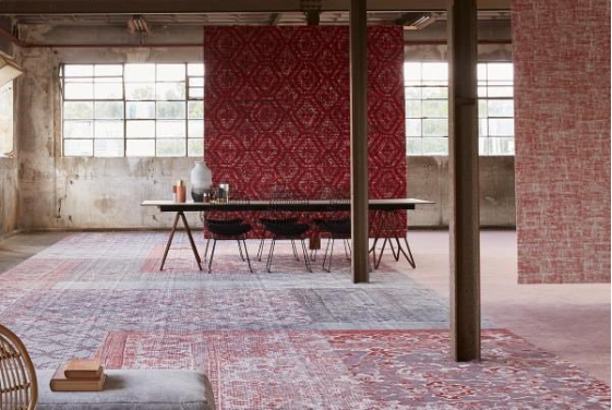 Tarkett_NL's tweet photo. RT @BussBV #Desso en #ExInteriors zetten in op creativiteit in nieuwe #tapijtcollectie https://t.co/bHLK33iZYc https://t.co/zsnsrk0Gae