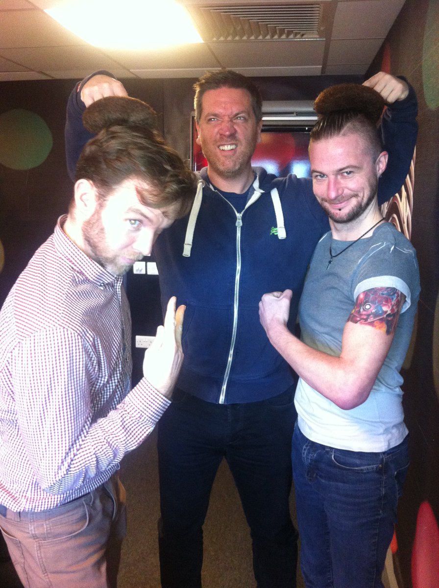TodayFM's tweet photo. .@FERGDARCY showing @DermotTodayFM and @DaveTodayFM how to rock the #manbun
#hunzos #bffs #yizzeronlymassive https://t.co/dXMShpCzyr