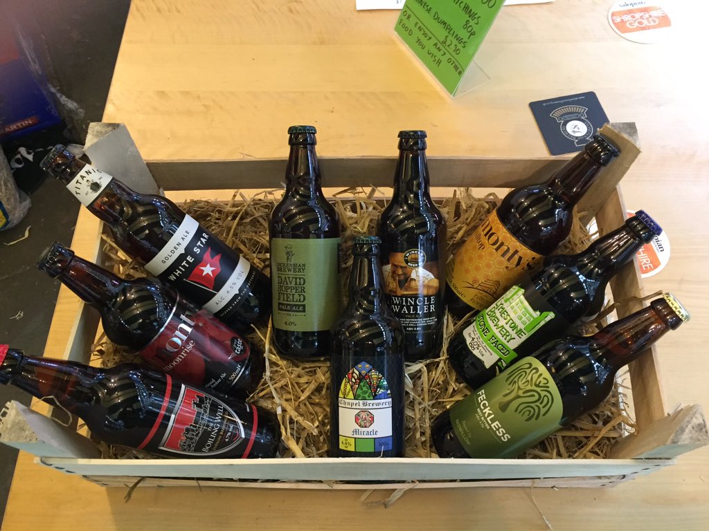 BeerMUS's tweet image. Christmas hampers now available to order. £25. Let me know if you're interested.