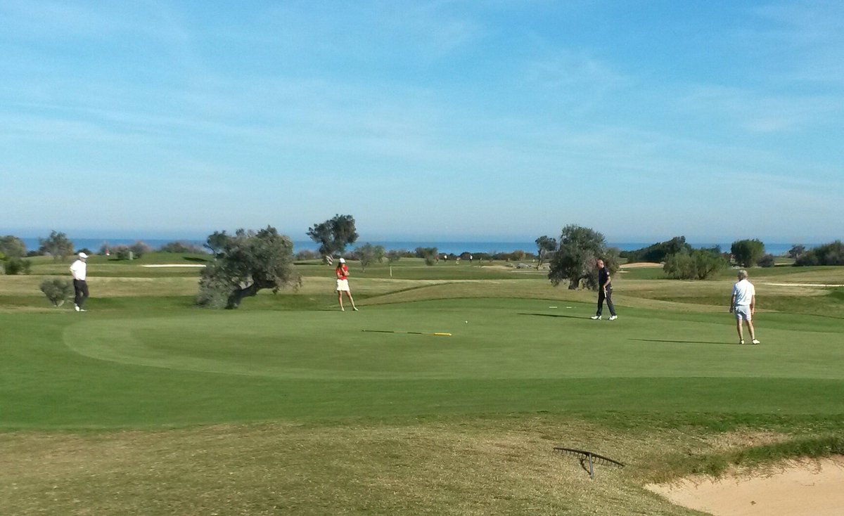 EMGJ_2015's tweet photo. Green hole nr 6 @EMGJ_2015  Bleeck (GER) Bartolini (ITA) Schenk (SWI) Brynggard (SWE) https://t.co/SV6lEQp7nD