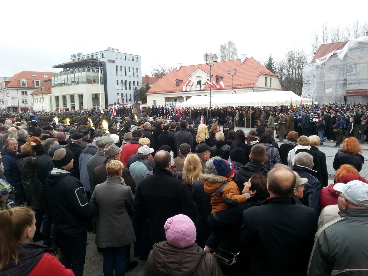 WZylinski's tweet photo. Wojewódzkie Obchody Narodowego Święta Niepodległości w #Białystok #podlaskie #11listopada https://t.co/jCEKHQ2dan