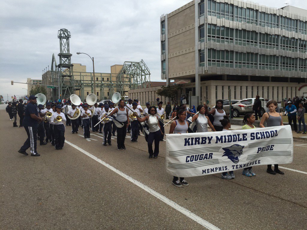 Kmsholladay's tweet photo. Kirby Middle School band representing in the Veteran's Day parade!! https://t.co/foi2YNFXwz