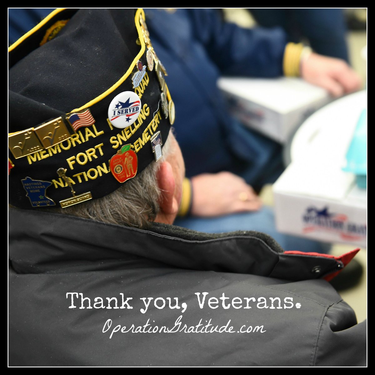 OpGratitude's tweet photo. Happy #VeteransDay and THANK YOU to all who have served. https://t.co/XkxsrBDlDM (Photo by Craig Lassig) https://t.co/avXxoO5Uhz