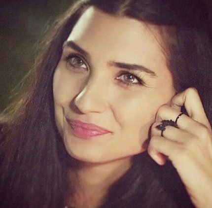 foufa_mtk's tweet photo. I nominate Tuba Buyukustun for @tccandler 2015 100 Most Beautiful Faces list #100Faces 
#TubaBuyukustun https://t.co/k41BPFHSV1
