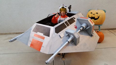lostateminor's tweet photo. Best dad ever turns his son's wheelchair into a Star Wars Snowspeeder - https://t.co/TU7HQb0M3e https://t.co/mJm3MyH2iE