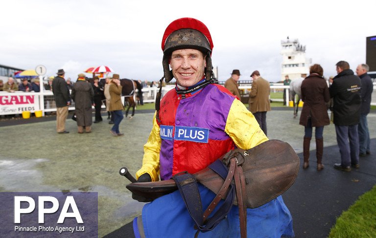 ppauk's tweet photo. Great triple for @dickyjohnson77 @PJHobbs1 @ExeterRaces @TheJockeyClub @WMNSport @LooseyLocket @ExEchoSport https://t.co/X2Z60DWfmx