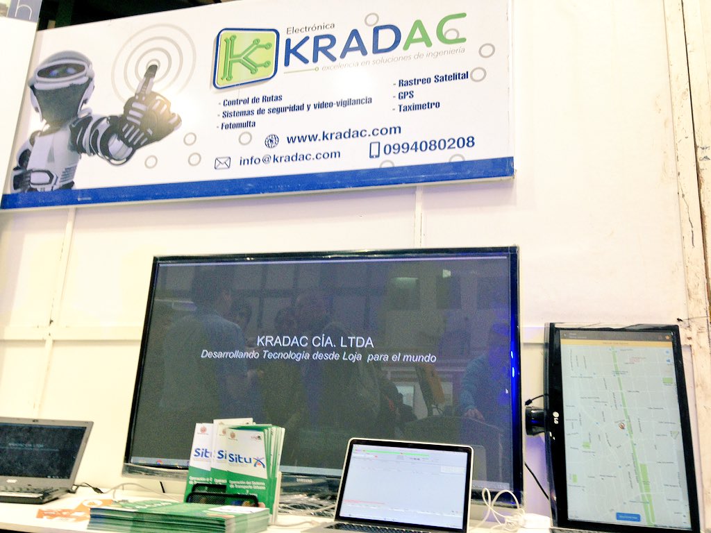 prendho's tweet photo. @KRADAC_ muestra sus productos innovadores en evento "Loja Zona de emprendimiento e innovación" #LojaInnova https://t.co/PT10ZZeB0G