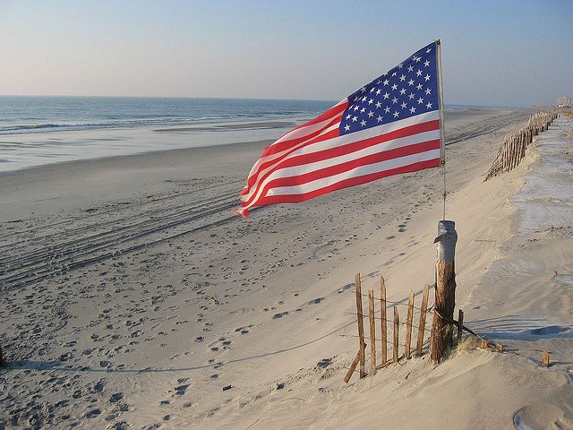 TexasSurfMuseum's tweet photo. Happy Veterans Day! Thank you for giving us freedom! Come see us with your military cards &amp; let us give back to you! https://t.co/YYcpCZjC0E