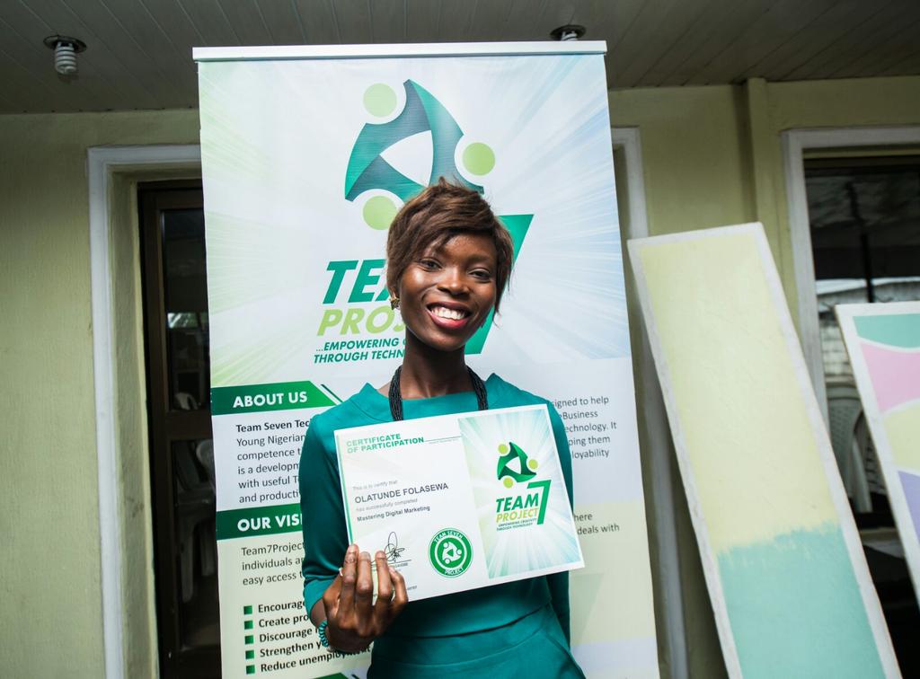 team7project's tweet photo. Participants with their certificates all happy and fulfilled https://t.co/m1HsEvXiMH