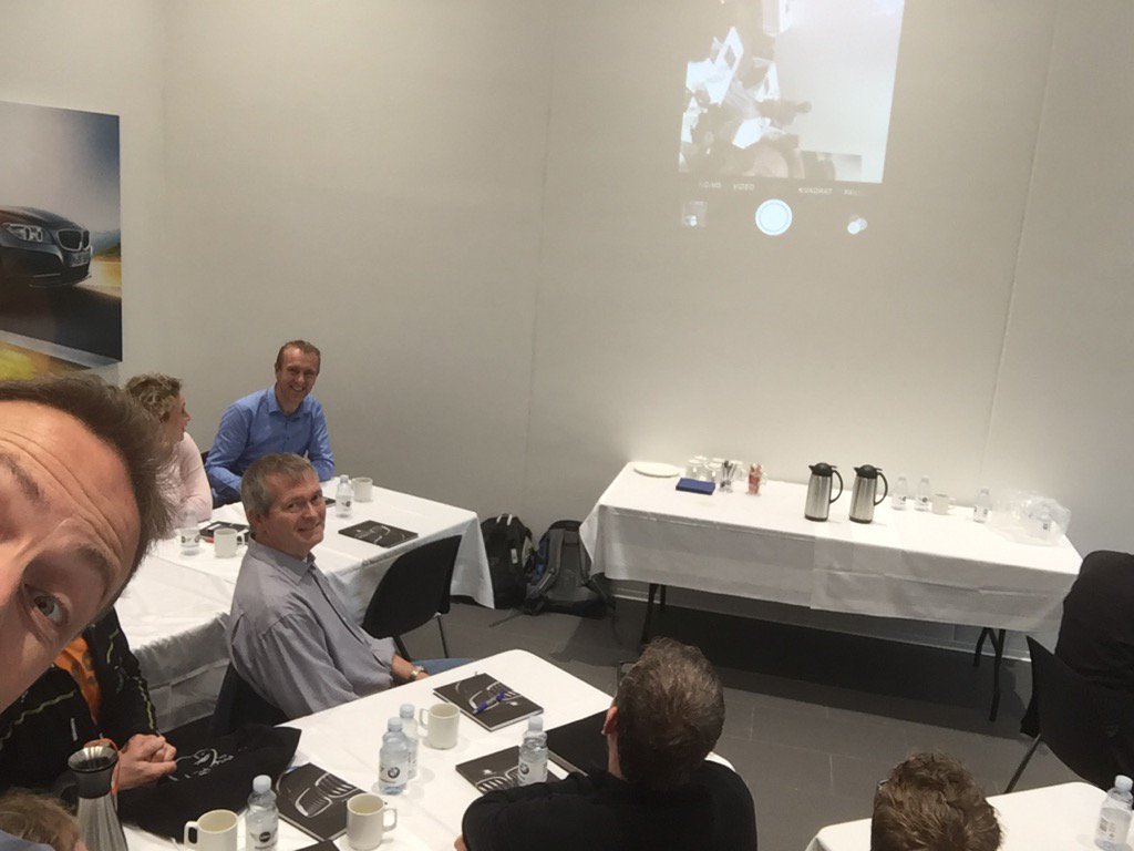 TorbenNoer's tweet photo. Selfie fra Cognos Usergroups Twitter kursus! #CognosDK #ibmdanmark https://t.co/6TFppRcskP