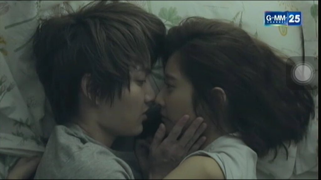 RubyRainnie's tweet image. งือออออ ชอบฉากนี้แสดงได้ดีจนเรายังหายกลัวผีไปเลย โซระพายฟินไปอีกค่ะ 💕 #devilloverseries #gmm25