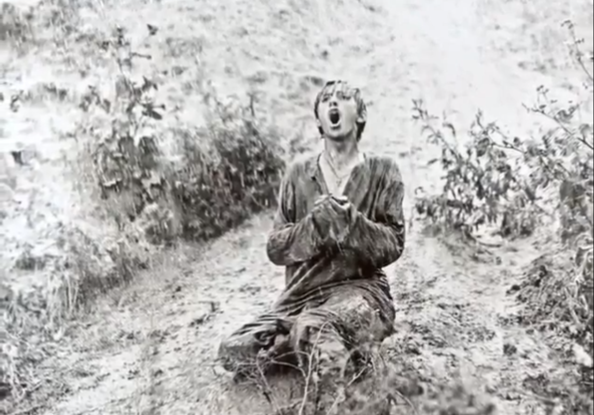 Tarkovski ou le son de la terre. Sublime. <a href="/franceculture/">France Culture</a> <a href="/inthemoodfortw/">JeanPhilippedeTonnac</a> <a href="/Tarkovsky_Quote/">Андрей  Тарковский</a> youtu.be/LsKlSyORuuM