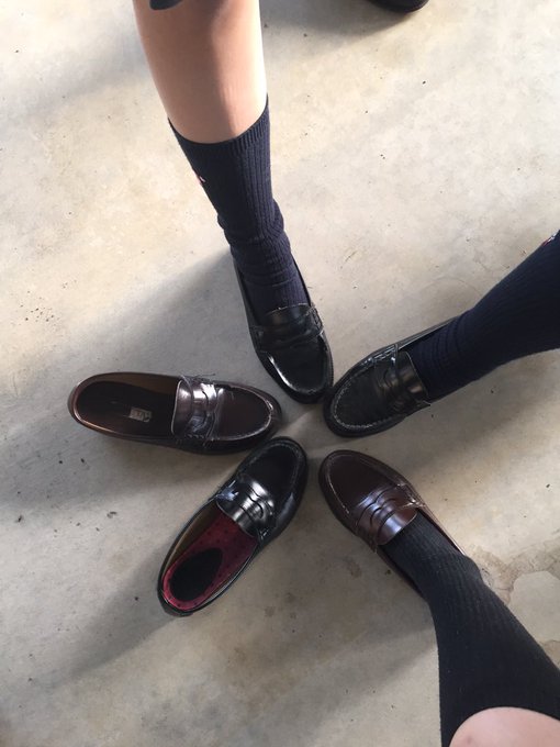 ローファーのtwitterイラスト検索結果