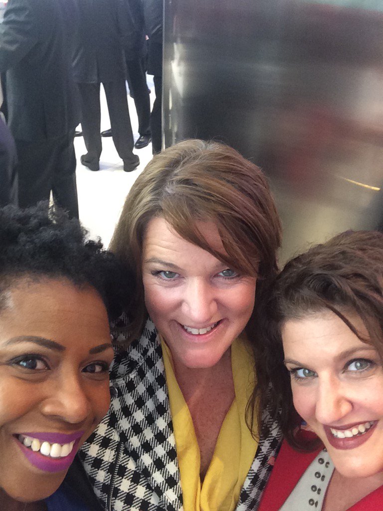 Simone_Samii's tweet photo. LOreal, PepsiCo &amp; Target representing @ the @Nasdaq #VeteransDayHiringInitiative @lorealdiversity @SheilaStygar https://t.co/AeeEh3JIF6