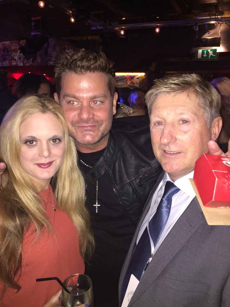 GabbitasMichael's tweet photo. Jethro sheeran album launch great night @Celeb_FC @plsoj85 @BeverleyDeCol https://t.co/EADSo0JwOj