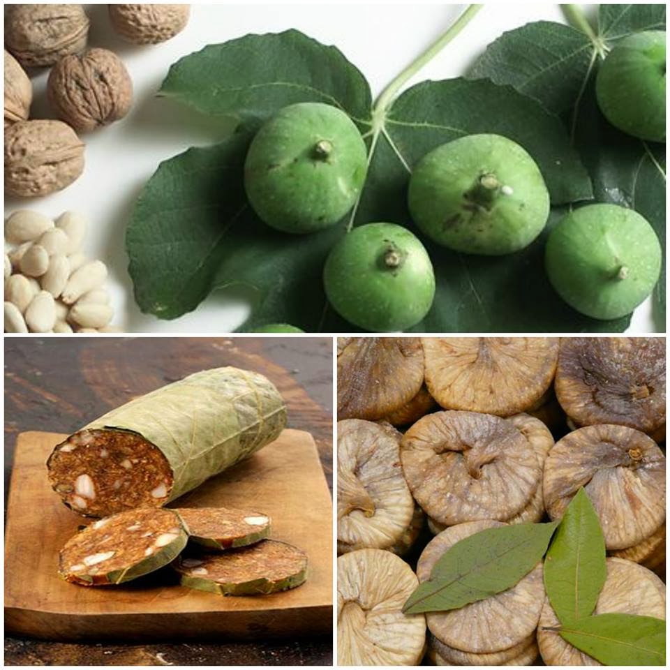 MarcheTourism's tweet photo. Il “Lonzino di Fichi” a base di fichi secchi, mandorle,cacao, sapa e mistrà è un dolce tipico di San Martino #marche https://t.co/uCMUUDyWlF