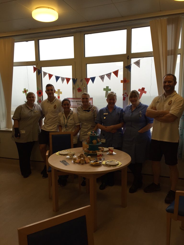 Afternoon tea for the patients on the Copeland Unit, organised by staff for remembrance day!! @CPFTNHS <a href="/buchanan_val/">Val Buchanan</a>