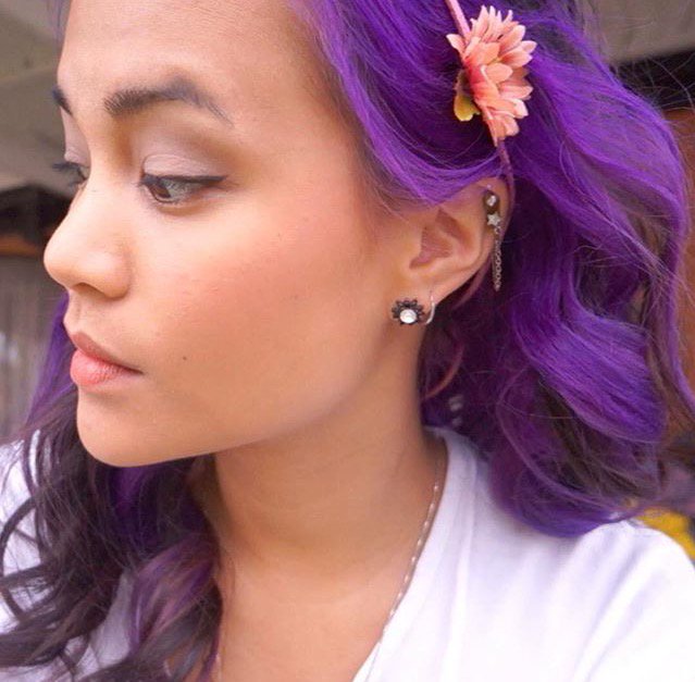 PearlDamilous's tweet photo. I shall forever dress like its spring. 😜💜🦄🌸 https://t.co/oWzYugwFtR