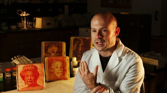 ScienceChannel's tweet image. Making Art With Microbes bit.ly/1SJ0pAZ