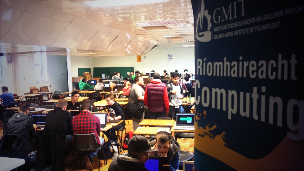 ATU_GalwayCity's tweet photo. Work is underway at the GMIT Hackathon! #GMITCODE https://t.co/Cne5g23Wi2